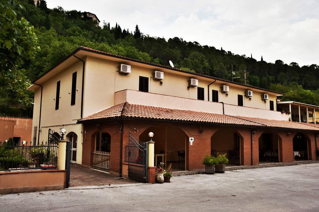 Albergo Magrini Della Genga Genga (Ancona) Exterior foto